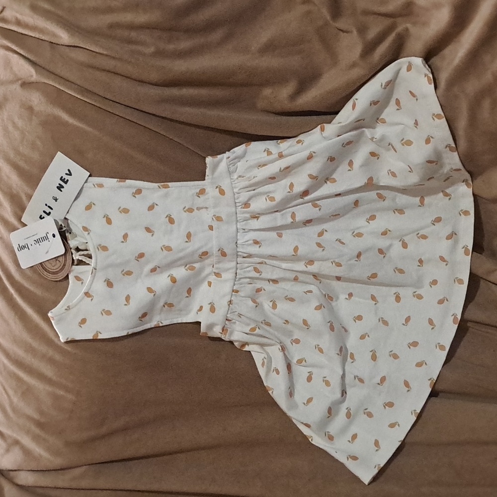 NWT ELi & NEV 2-3Y cream